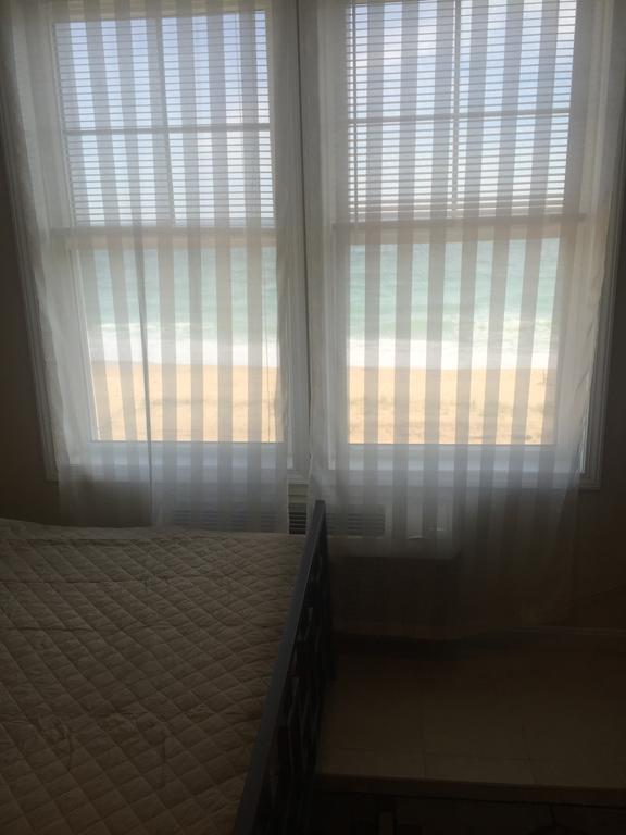 Misquamicut Beach Front Inn Westerly Eksteriør bilde